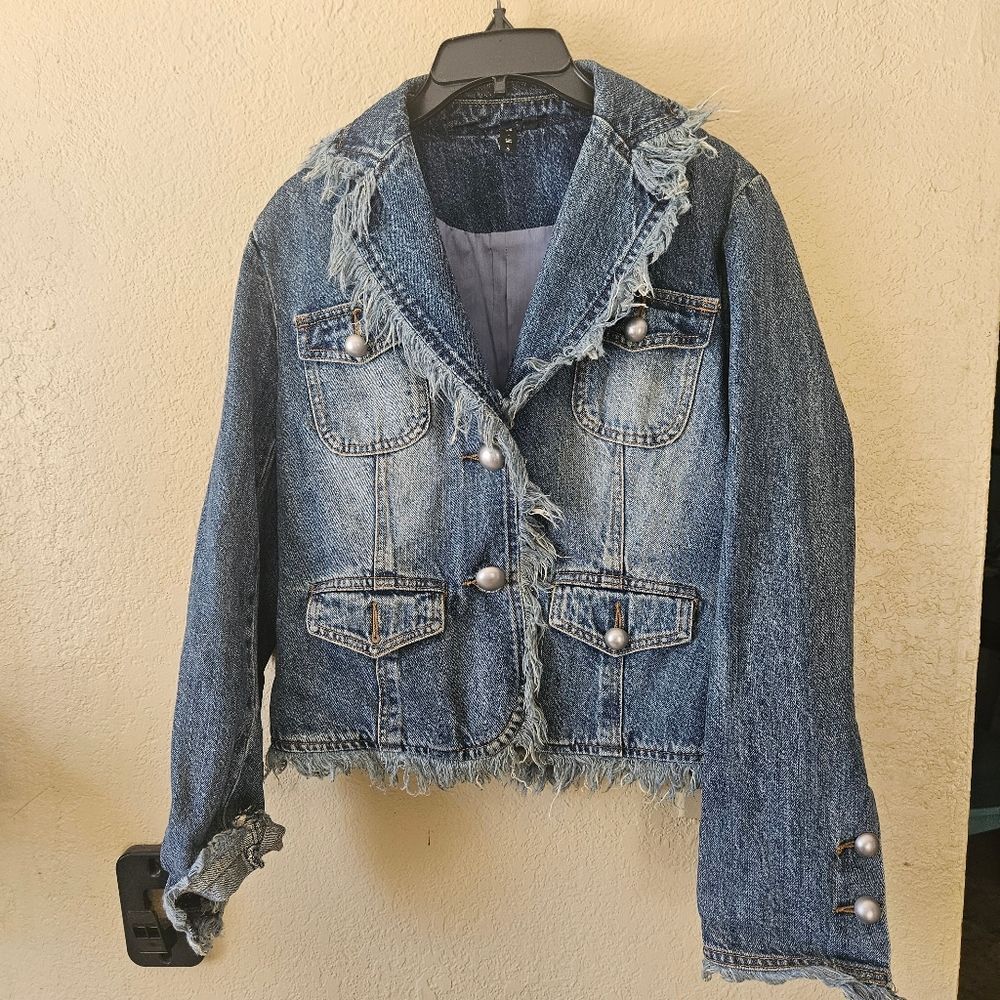 Azi Rough Edge Denim Women's Jacket
